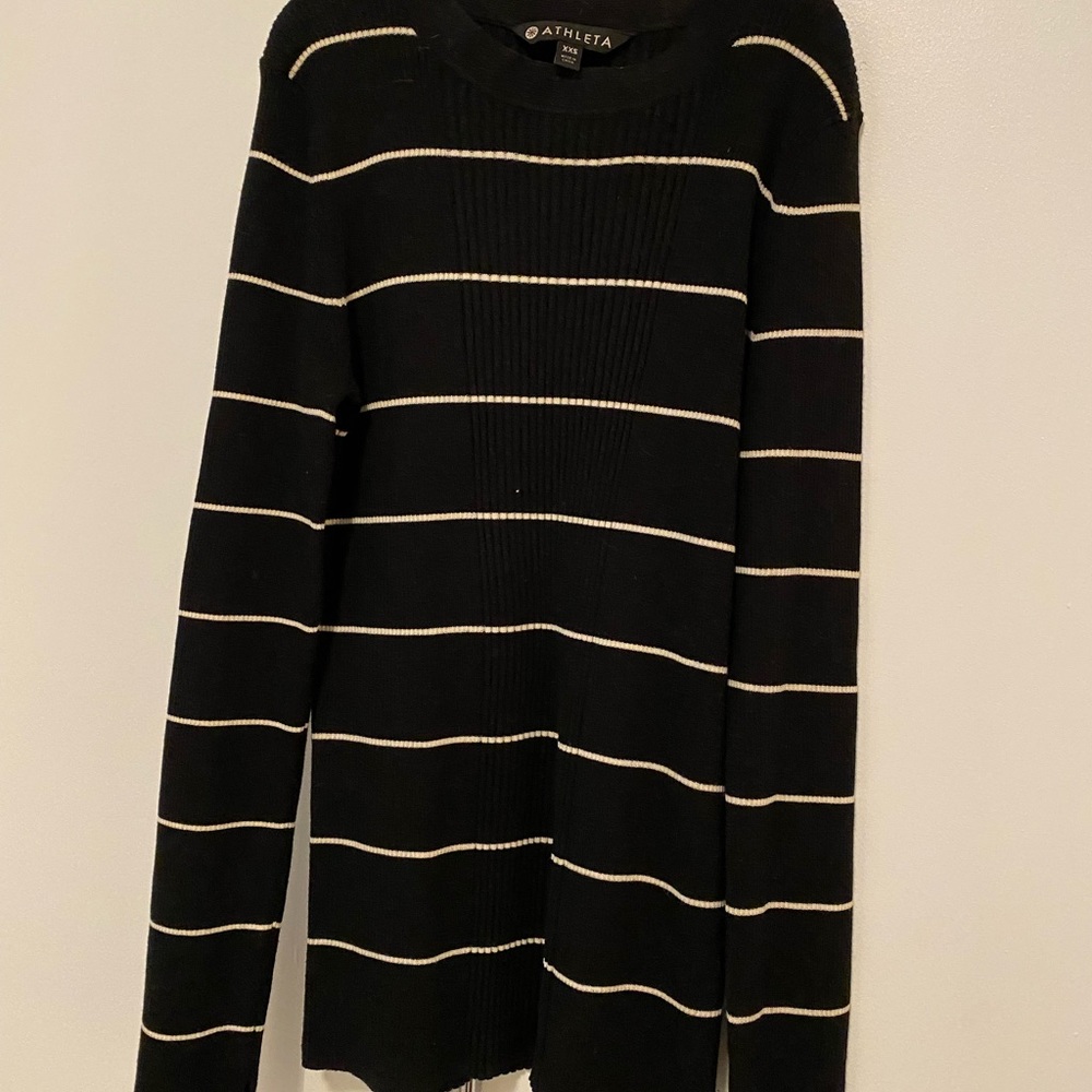 Athleta cotton long sleeved sweater